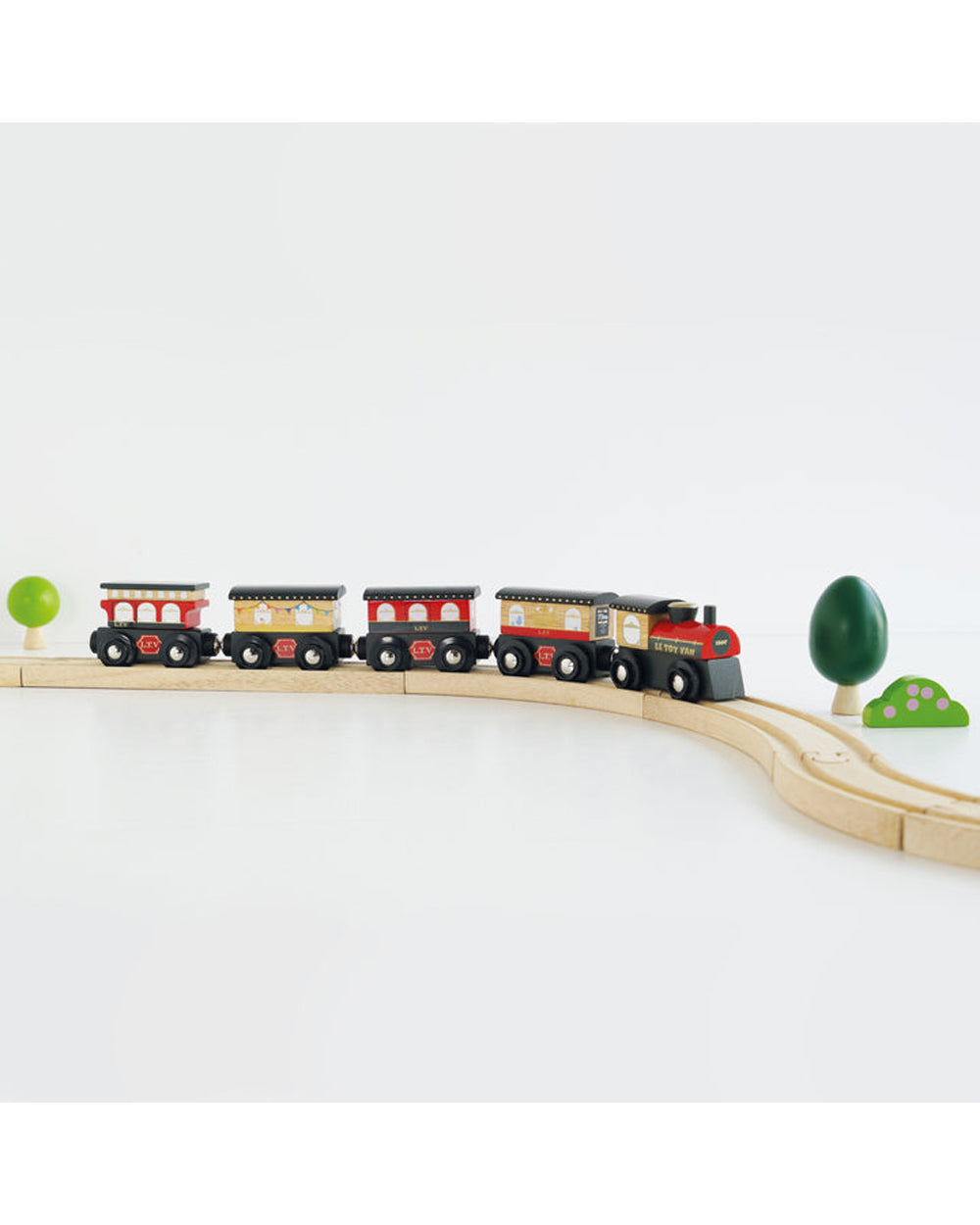 Le Toy Van Royal Express Train Red