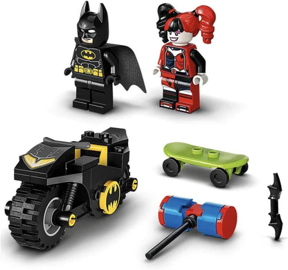 LEGO 76220 DC Batman vs. Harley Quinn Action Figures and Motorcycle Toy, with Batarang Accessory, Kids Toy, Boys and Girls 4+ Years Old