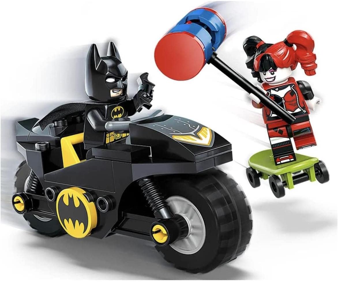 LEGO 76220 DC Batman vs. Harley Quinn Action Figures and Motorcycle Toy, with Batarang Accessory, Kids Toy, Boys and Girls 4+ Years Old