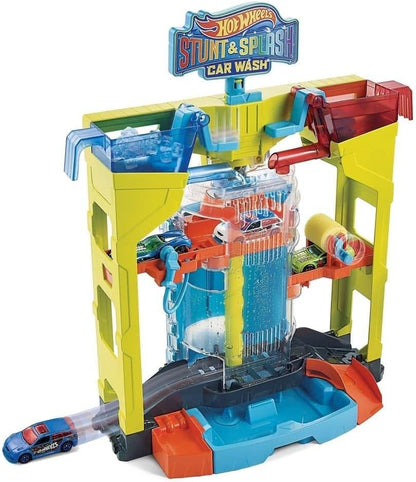 Hot Wheels Stunt Splash Car Wash Playset with 1 Color-Changing Car for Ages 4 Years & Up