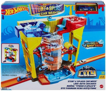 Hot Wheels Stunt Splash Car Wash Playset with 1 Color-Changing Car for Ages 4 Years & Up