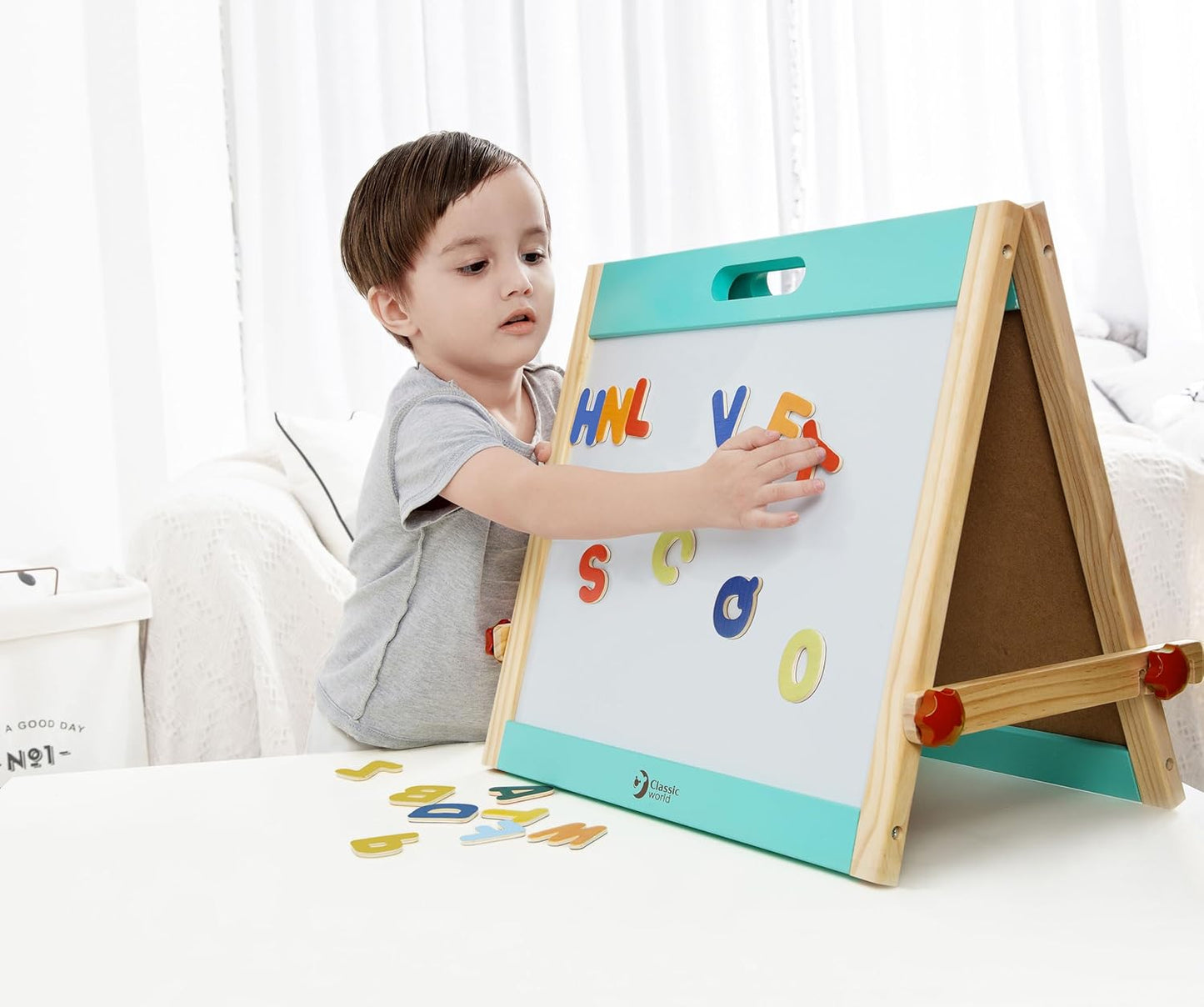 Classic World - tabletop easel