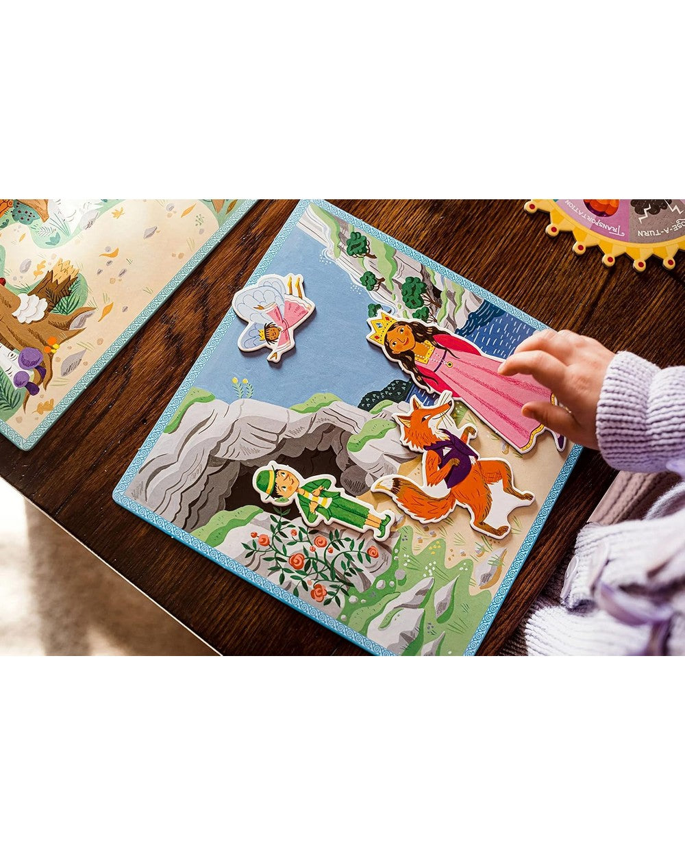 eeBoo Fairytale Spinner Game – Fun Family Game, Kids' Educational Game, Fairy Tale-Themed, Interactive Play for 2-4 Players