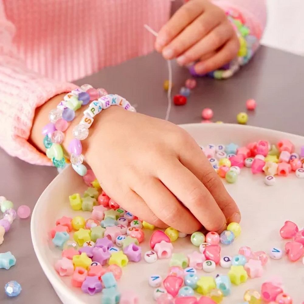 Creativity for Kids Bead Jewelry Jar – Unicorn-Themed, DIY Jewelry Craft Kit, Beads for Kids, Creative Activity