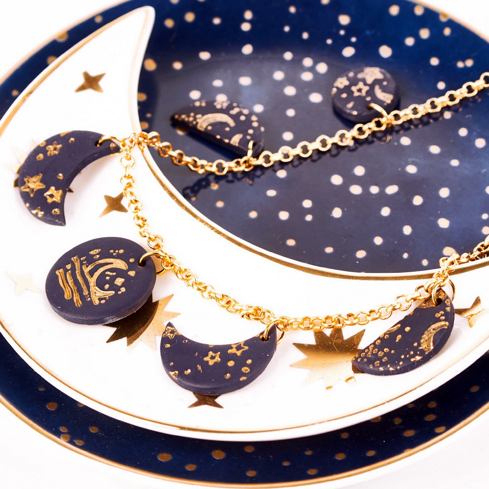 Hinkler Craft Maker Deluxe Perfect Polymer Kit – DIY Polymer Clay Set, Includes Molds, Tools, and Instructions for Creating Jewelry