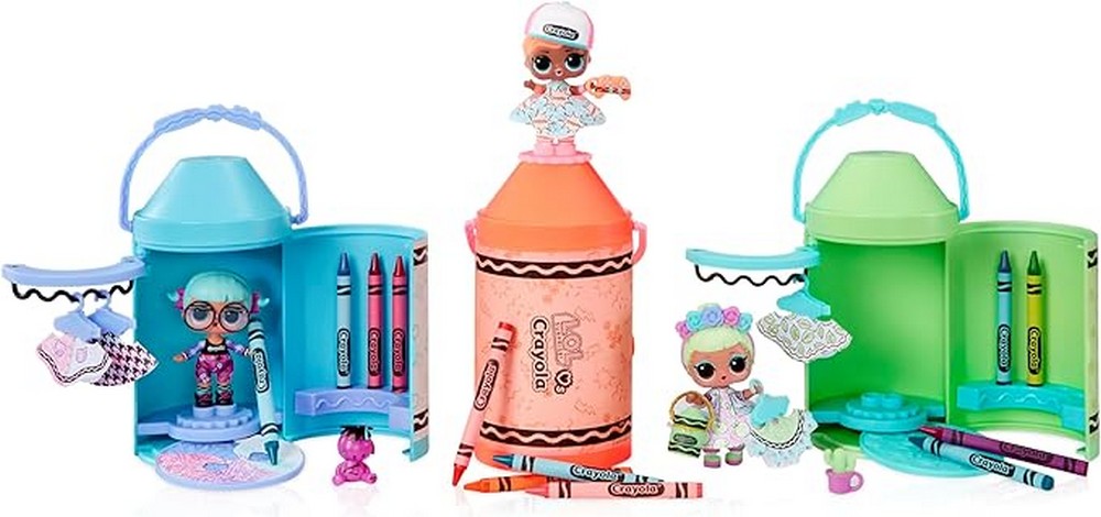 Crayola LOL Color Me Studio with 4 Crayons, Dolls, Paper Dresses for Kids, Art Studio Playset in Crayon Capsule Packaging