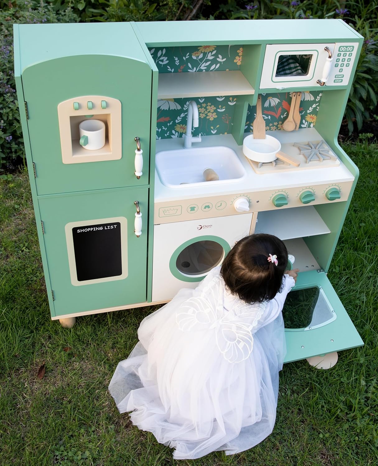 Classic World Vintage Kitchen