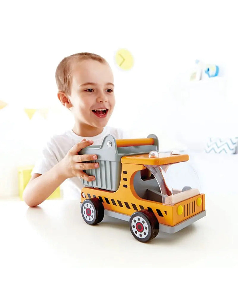 Hape Dumper Truck